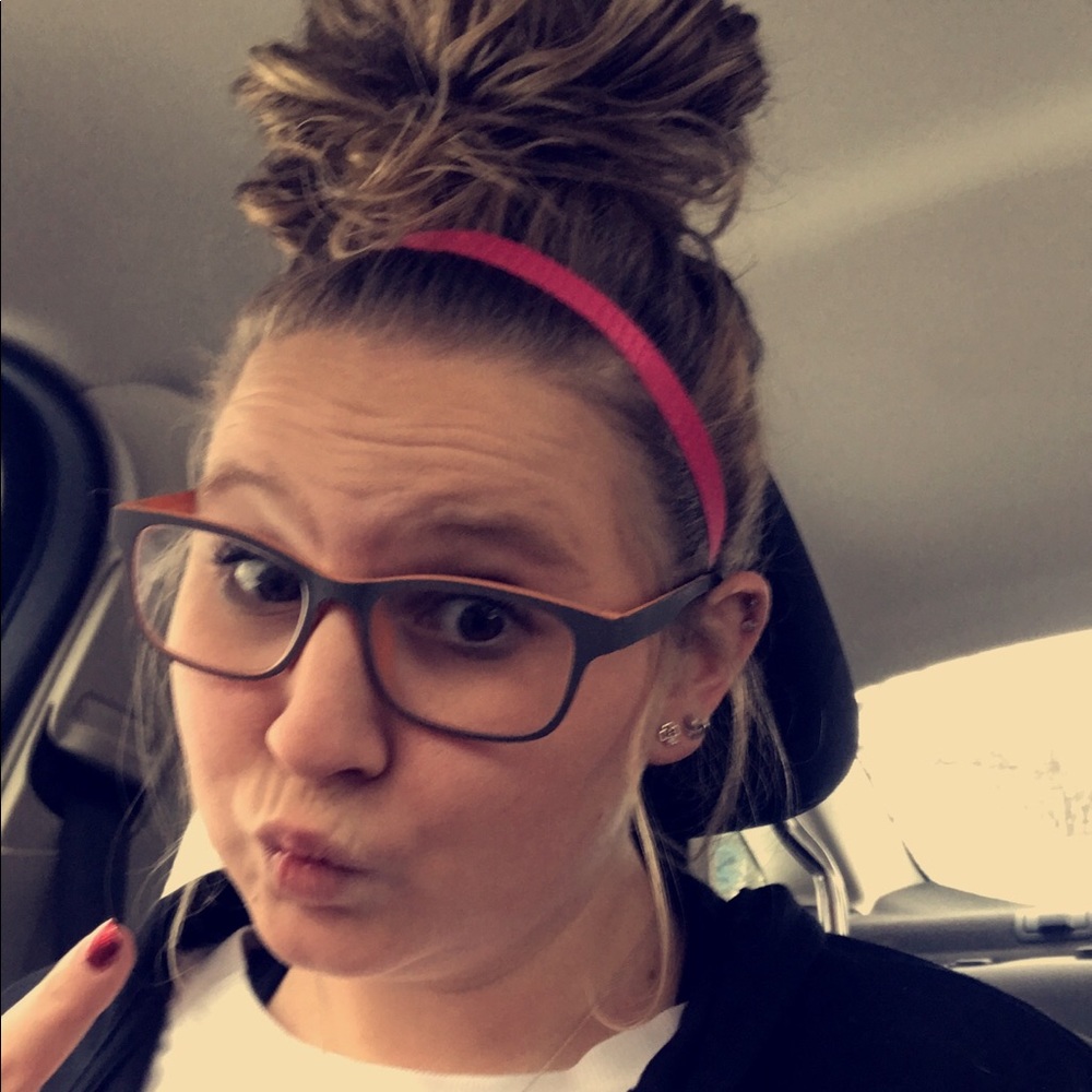 Meet your Posher, Sarah